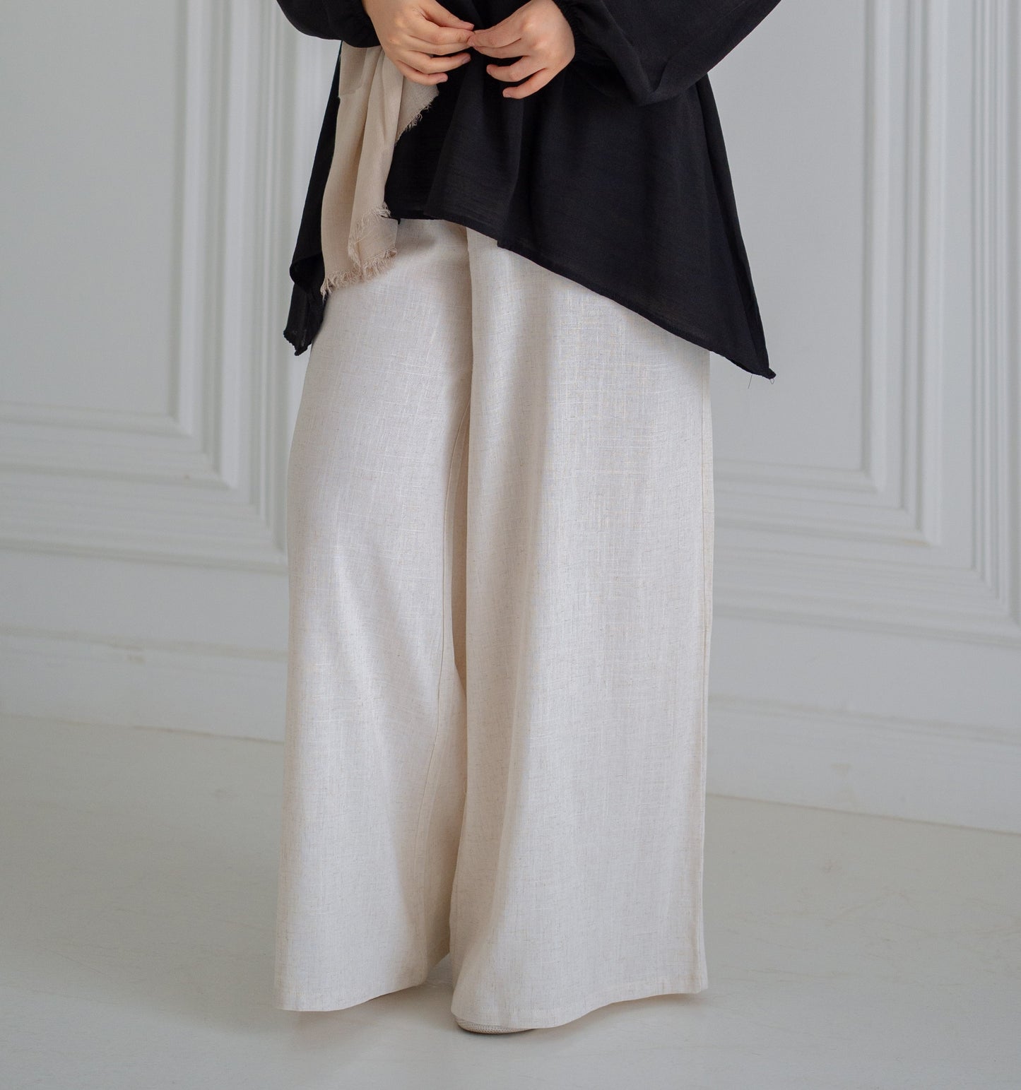 Off-White Flow Wide Pants